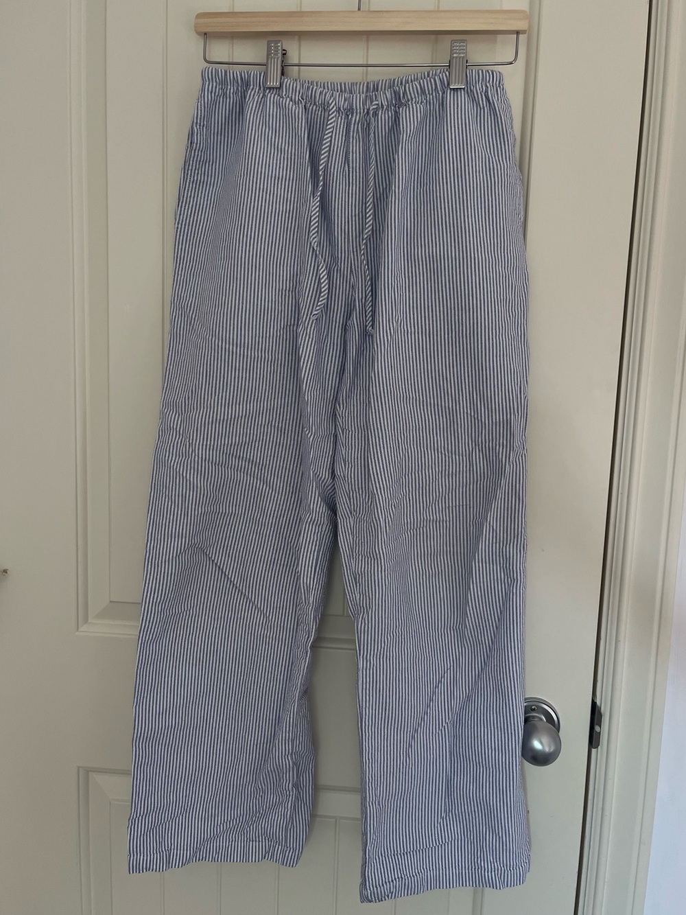 Brandy Melville blue and white stripe linen pants